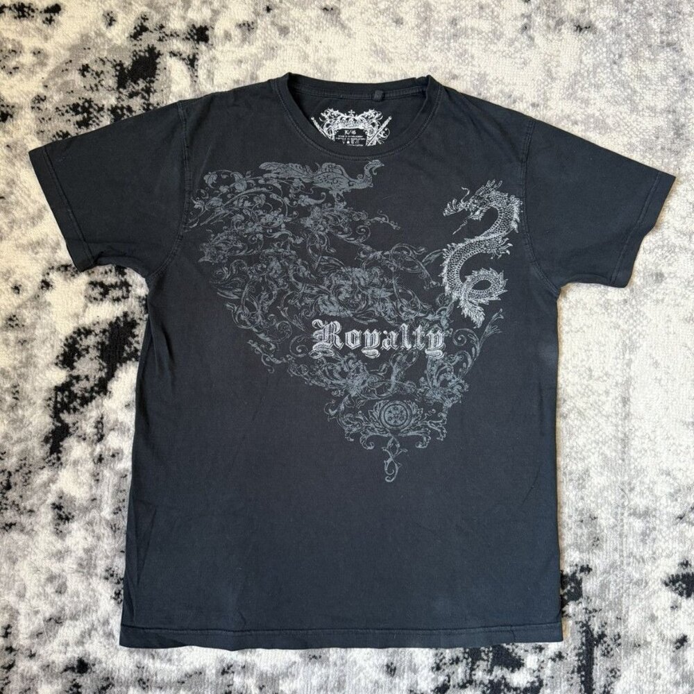 Y2K Royalty graphic T-shirt